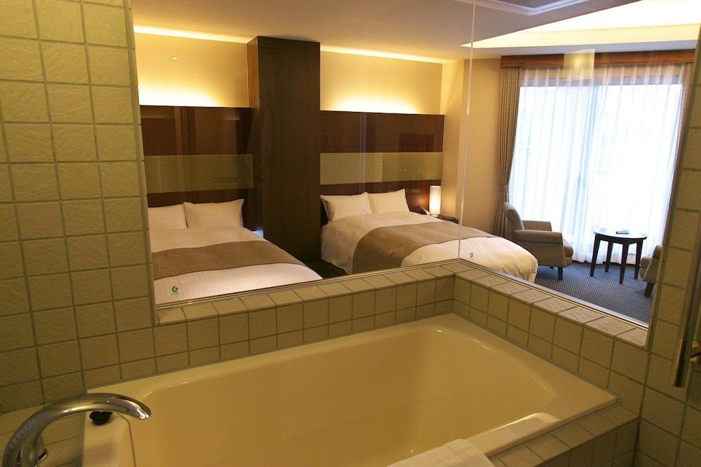 Ryotei Matsuya Honkan Suizenji Kumamoto Extérieur photo
